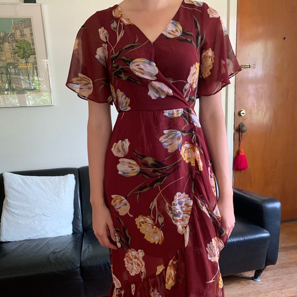 High-Low Midi Dress - Picture 2 of 5